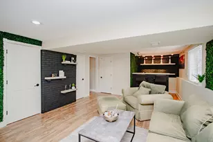 1040 Borden Dr, Roselle, IL 60172 - Photo 18