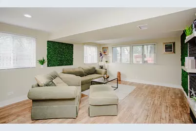 [Address not provided], Roselle, IL 60172 - Photo 16