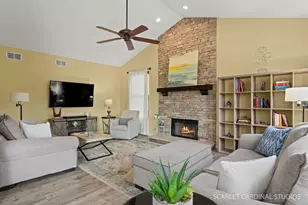 1948 Barrington Ct, Aurora, IL 60503 - Photo 10