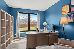 1948 Barrington Ct, Aurora, IL 60503 - Photo 12