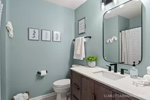 1948 Barrington Ct, Aurora, IL 60503 - Photo 22