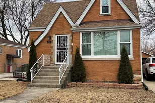 4332 W 109th St, Oak Lawn, IL 60453 - Photo 1