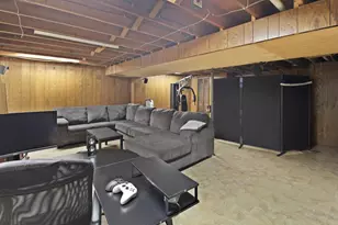 25010 S Canal St, Channahon, IL 60410 - Photo 18