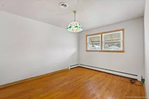 8855 S Richmond Ave, Evergreen Park, IL 60805 - Photo 14
