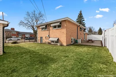 8855 S Richmond Avenue, Evergreen Park, IL 60805 - Photo 26