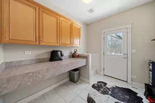 7N072 Willowbrook Dr, Saint Charles, IL 60175 - Photo 14