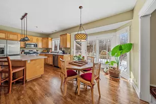 7N072 Willowbrook Dr, Saint Charles, IL 60175 - Photo 12