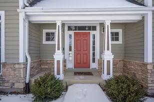 7N072 Willowbrook Dr, Saint Charles, IL 60175 - Photo 2