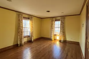 310 N Prairie Ave, Joliet, IL 60435 - Photo 14