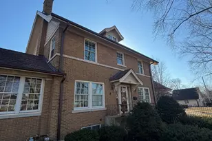 310 N Prairie Ave, Joliet, IL 60435 - Photo 4