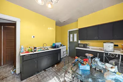 12045 S Eggleston Avenue, Chicago, IL 60628 - Photo 10