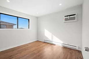 7242 W 86th St, Bridgeview, IL 60455 - Photo 10