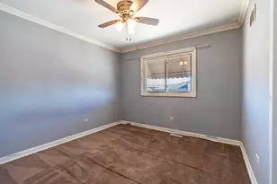 1101 Lucas St, Calumet City, IL 60409 - Photo 14