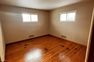 9 Cottonwood St, Bloomington, IL 61701 - Photo 4