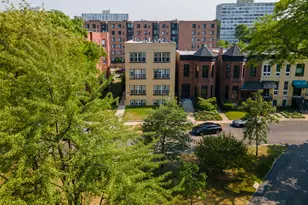 619 E Groveland Park, Chicago, IL 60653 - Photo 24