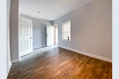 619 E Groveland Park, Chicago, IL 60653 - Photo 18