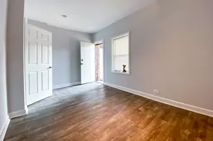 619 E Groveland Park, Chicago, IL 60653 - Photo 18