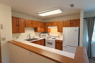 801 N McLean Blvd, Elgin, IL 60123 - Photo 14