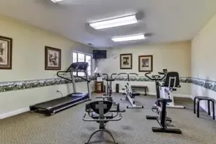 801 N McLean Blvd, Elgin, IL 60123 - Photo 8