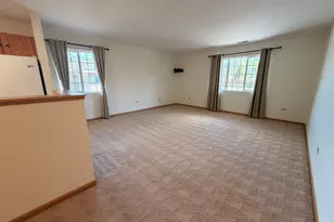 801 N McLean Blvd, Elgin, IL 60123 - Photo 12