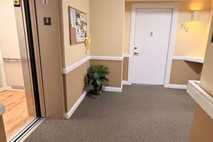 801 N McLean Blvd, Elgin, IL 60123 - Photo 10