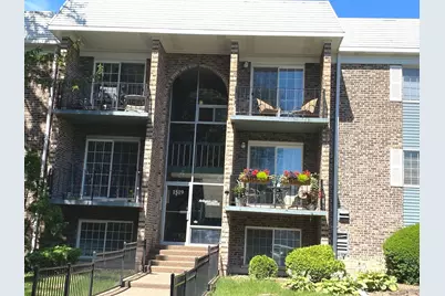 1519 N Windsor Drive #312, Arlington Heights, IL 60004 - Photo 1