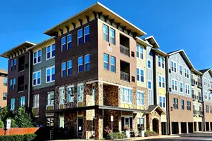 680 E Algonquin Rd, Schaumburg, IL 60173 - Photo 1