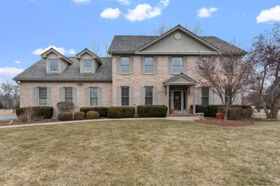 18024 W Pond Ridge Circle, Gurnee, IL 60031 - Photo 1