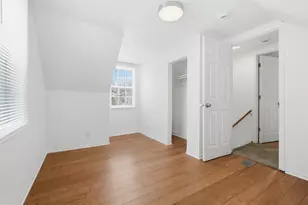 426 Alpine Dr, Round Lake, IL 60073 - Photo 2