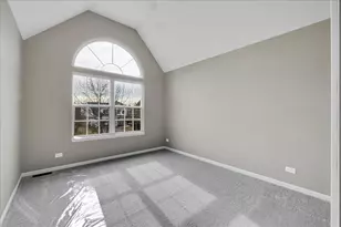 555 Bluestem Dr, Yorkville, IL 60560 - Photo 32