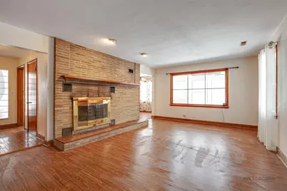 15983 W Wadsworth Road, Wadsworth, IL 60083 - Photo 4