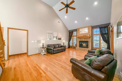 671 Lasalle Drive, Lake Holiday, IL 60552 - Photo 8