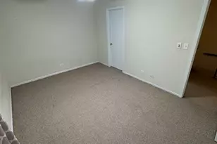 [Address not provided], Buffalo Grove, IL 60089 - Photo 16