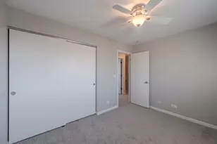 2722 Wilshire Ct, Aurora, IL 60502 - Photo 20