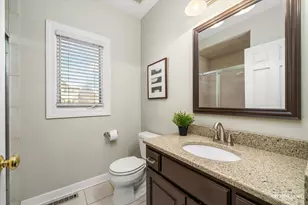 364 Avena Cir, Naperville, IL 60565 - Photo 14