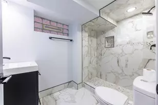 9747 S Harvard Ave, Chicago, IL 60628 - Photo 22