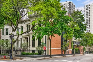 1454 N Dearborn St, Chicago, IL 60610 - Photo 2