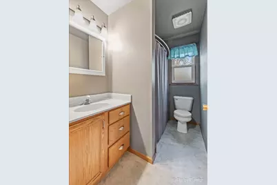 1802 Channel Beach Avenue, Johnsburg, IL 60051 - Photo 18