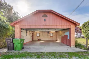 8128 Laramie Ave, Skokie, IL 60077 - Photo 30