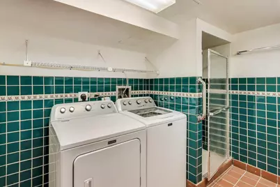 8128 Laramie Avenue, Skokie, IL 60077 - Photo 26