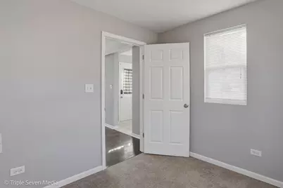 7006 W 73rd Street, Chicago, IL 60638 - Photo 12