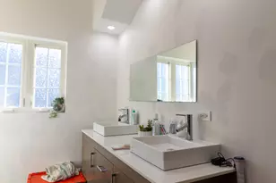 4716 N Kilbourn Ave, Chicago, IL 60630 - Photo 22