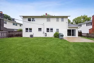 919 E Ironwood Dr, Mount Prospect, IL 60056 - Photo 24