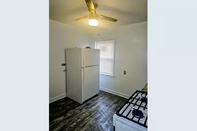 7630 S Jeffery Boulevard #1, Chicago, IL 60649 - Photo 6