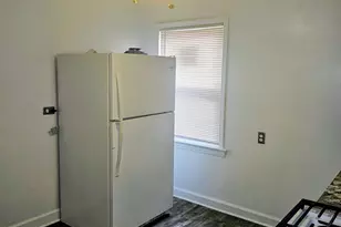 7630 S Jeffery Blvd, Chicago, IL 60649 - Photo 6