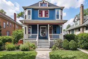 709 S Oak Park Ave, Oak Park, IL 60304 - Photo 1