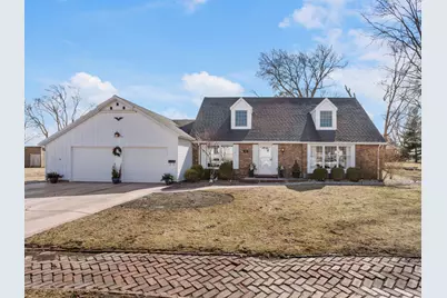 101 E Mansfield Street, Bement, IL 61813 - Photo 1