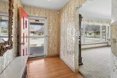 6024 N Kostner Avenue, Chicago, IL 60646 - Photo 10