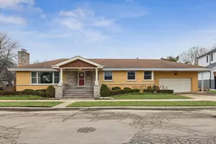 6024 N Kostner Ave, Chicago, IL 60646 - Photo 1