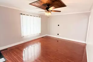 452 Manor Dr, Peotone, IL 60468 - Photo 4